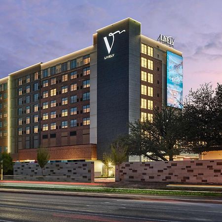 Lively Hotel On Oak Oklahoma City, Tapestry By Hilton المظهر الخارجي الصورة