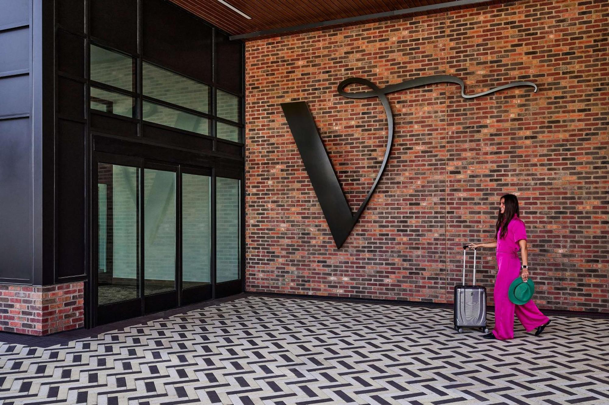 Lively Hotel On Oak Oklahoma City, Tapestry By Hilton المظهر الخارجي الصورة