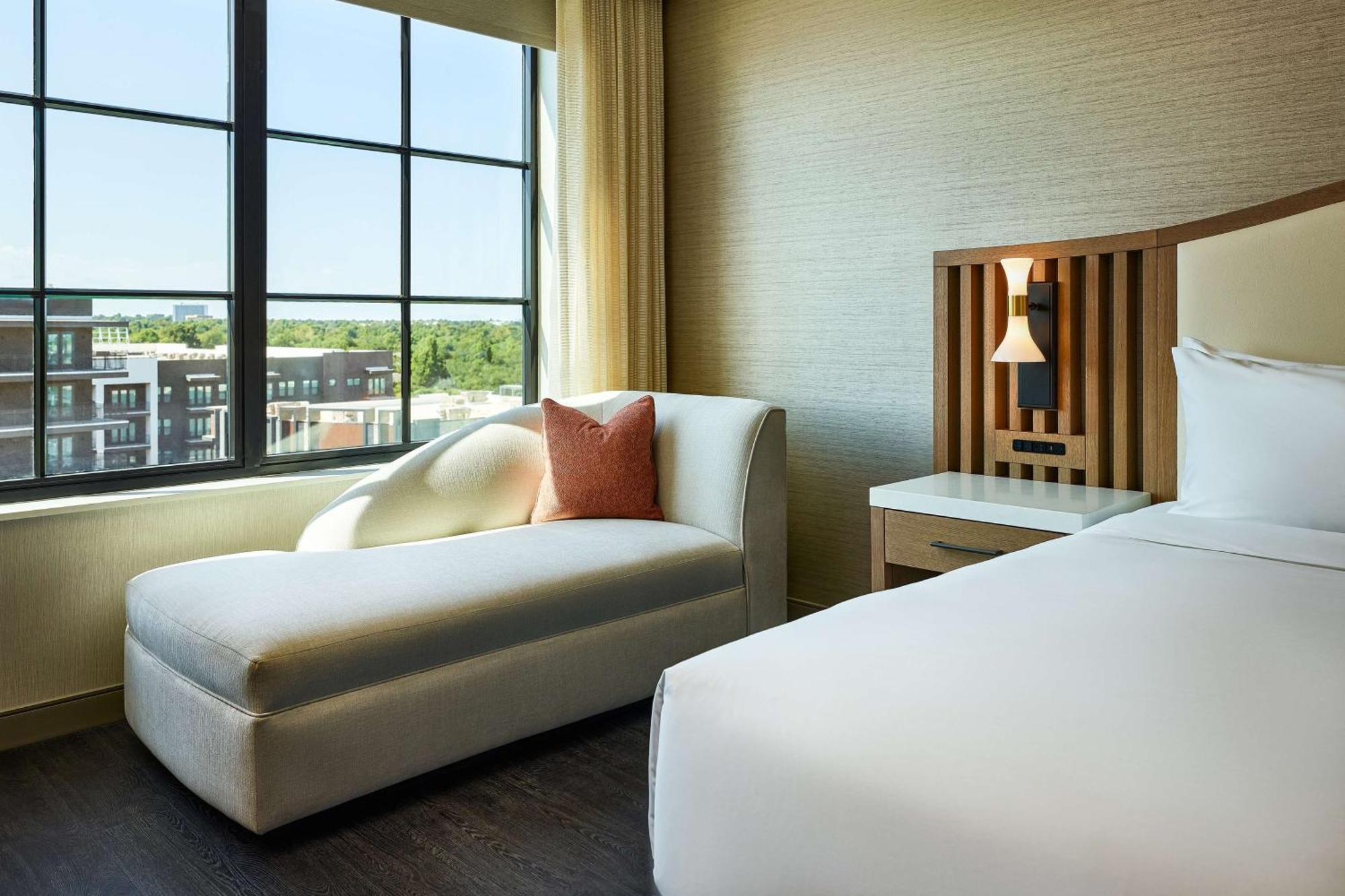 Lively Hotel On Oak Oklahoma City, Tapestry By Hilton المظهر الخارجي الصورة